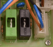 rv ls80t 2 pcb fuse f1 and f2.gif